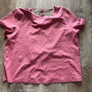 Lululemon Athletica V back cut Tshirt